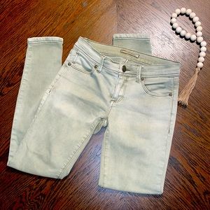 Size 24 Gray acid wash Free People skinny jeans